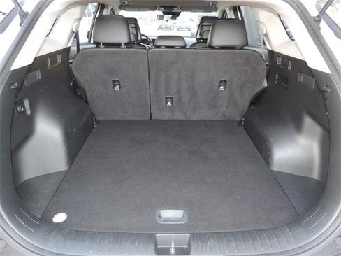 Used 2023 Kia Sportage EX image 18