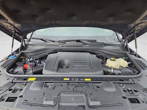 Used 2025 Land Rover Range Rover Sport Dynamic SE AWD/4WD image 24