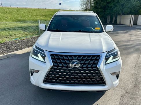 Used 2021 Lexus GX 460 Premium w/ Premium Package image 2