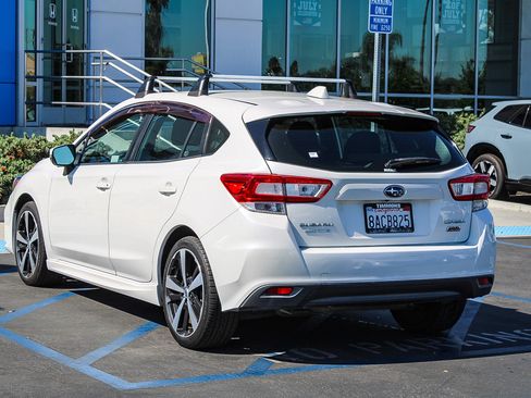 Used 2017 Subaru Impreza 2.0i Sport AWD/4WD image 9