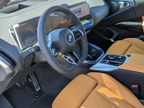 Used 2026 BMW X3 xDrive30i w/ Premium Package AWD/4WD image 3