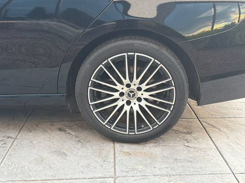 Used 2024 Mercedes-Benz C 300 4MATIC Sedan image 12