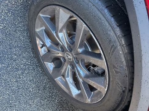 Used 2024 Acura MDX A-Spec image 10