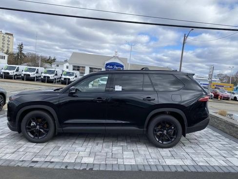 New 2026 Toyota Grand Highlander AWD Hybrid image 2