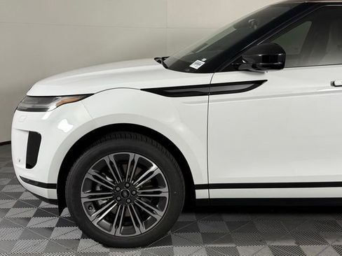 Used 2026 Land Rover Range Rover Evoque S AWD/4WD image 12