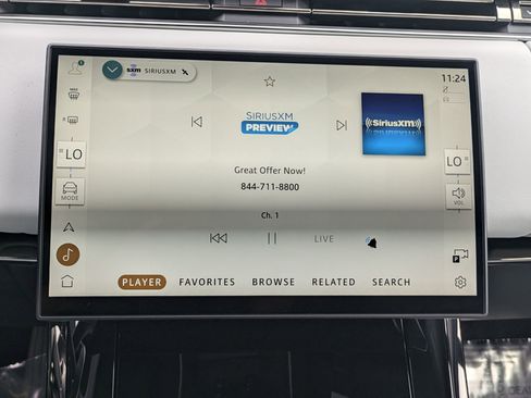 New 2025 Land Rover Range Rover Sport SE image 12