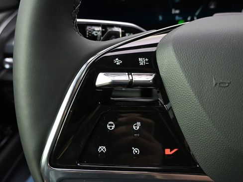 New 2026 Cadillac Vistiq Sport w/ LPO, Floor Liner Package image 33