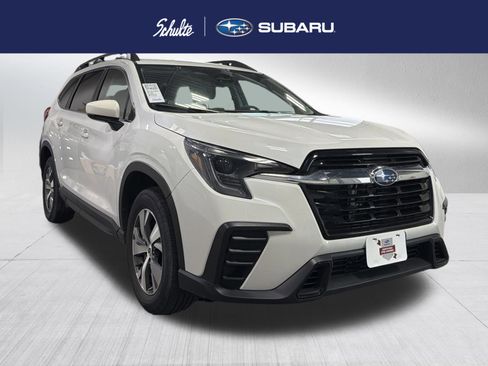 Certified 2025 Subaru Ascent Premium AWD/4WD image 1
