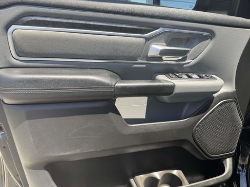 Used 2019 RAM 1500 Big Horn AWD/4WD image 16