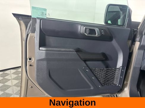 Used 2025 Ford Bronco Badlands AWD/4WD image 10