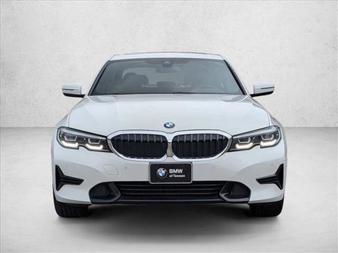 Used 2021 BMW 330i xDrive Sedan w/ Convenience Package image 2