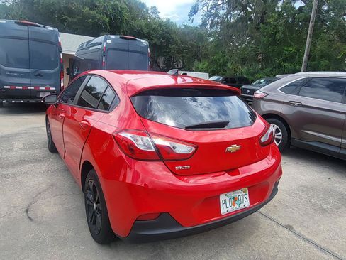 Used 2019 Chevrolet Cruze LS w/ LS Convenience Package FWD image 18
