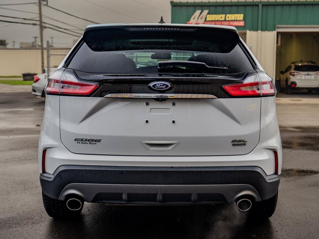 Used 2019 Ford Edge SEL w/ Equipment Group 201A FWD image 3