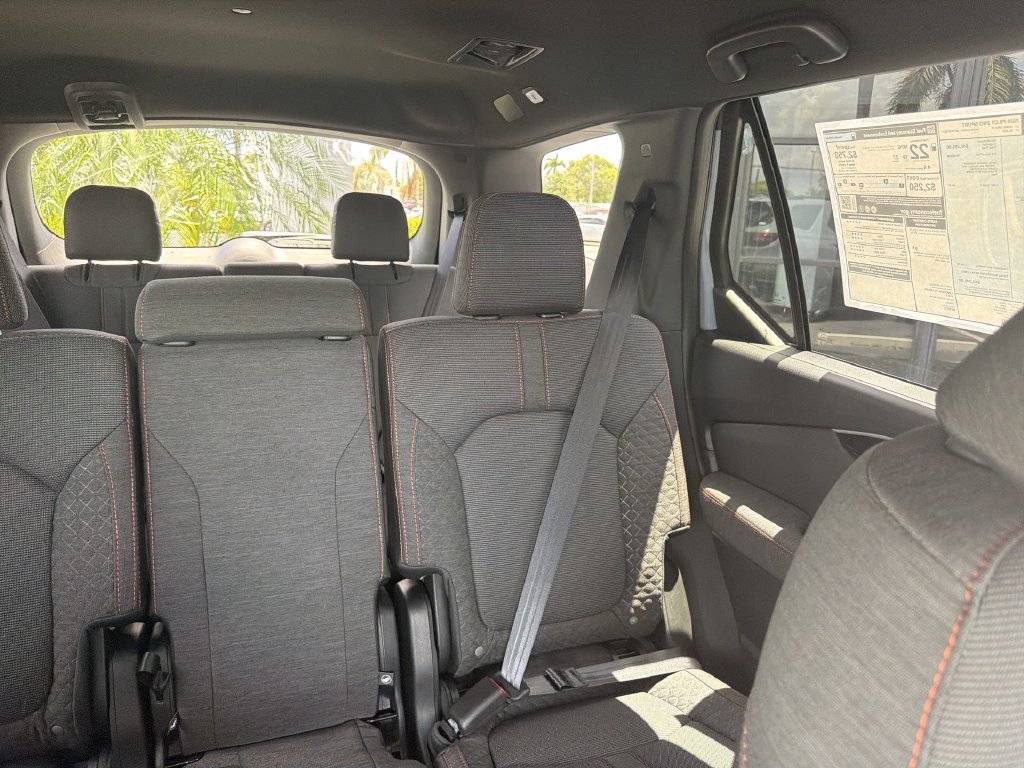 New 2026 Honda Pilot Sport image 15