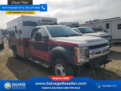 Used 2017 Ford F550 4x4 SuperCab Super Duty image 5