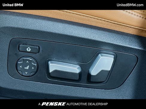 Used 2024 BMW X5 sDrive40i w/ Premium Package image 4