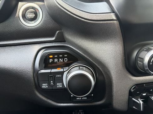 Used 2019 RAM 1500 Tradesman AWD/4WD image 24