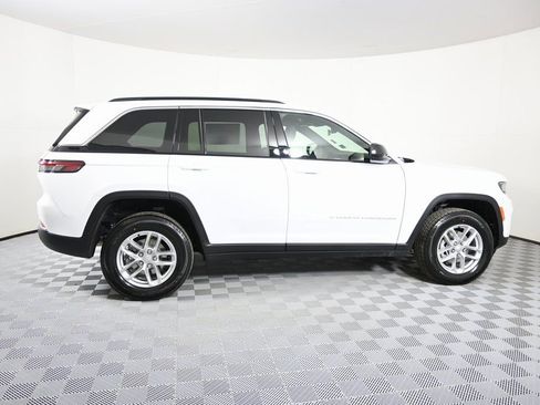 New 2026 Jeep Grand Cherokee Laredo X image 7