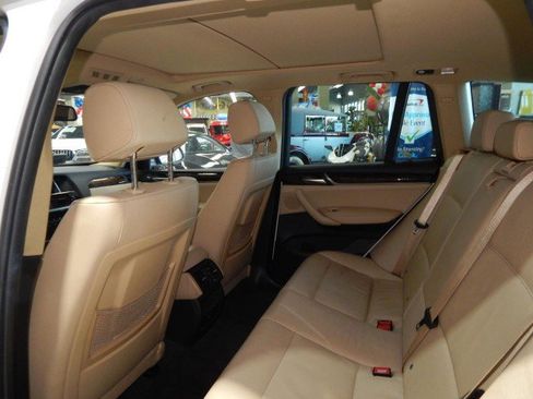 Used 2017 BMW X3 xDrive28i image 19