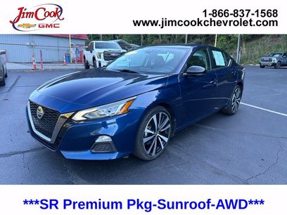 Used 2021 Nissan Altima 2.5 SR w/ SR Premium Package