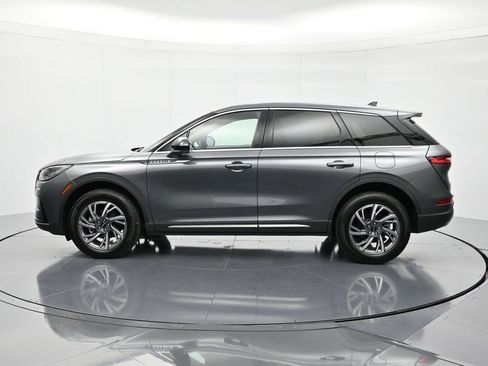 Used 2025 Lincoln Corsair FWD image 9