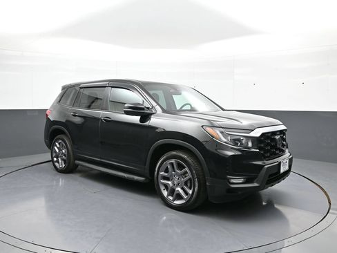 Used 2023 Honda Passport EX-L image 4
