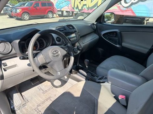 Used 2009 Toyota RAV4 2WD image 9