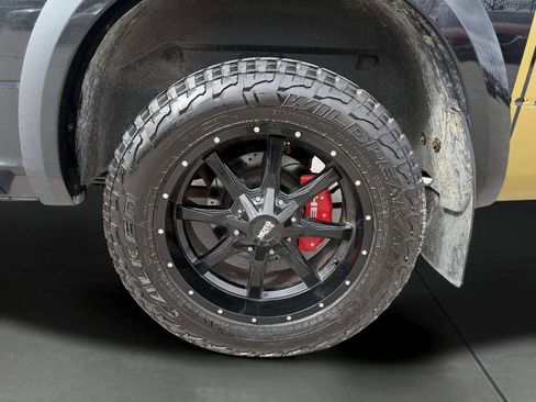 Used 2017 RAM 1500 Laramie w/ Convenience Group image 18