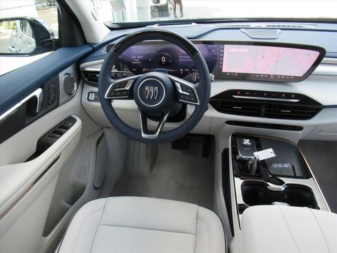 New 2026 Buick Enclave Avenir image 13