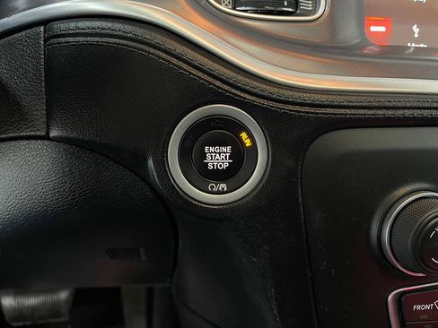 Used 2019 Dodge Charger Scat Pack w/ Dynamics Package image 22