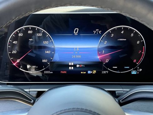 Used 2024 Mercedes-Benz GLS 580 4MATIC image 24