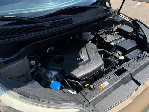 Used 2015 Kia Soul FWD image 31