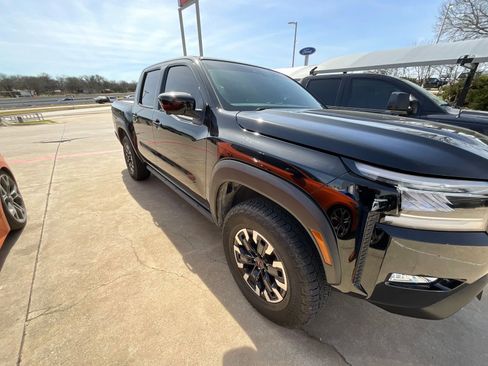Certified 2024 Nissan Frontier PRO-4X w/ Pro Convenience Package image 4