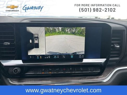Used 2024 Chevrolet Silverado 2500 LTZ w/ LTZ Convenience Package AWD/4WD image 16
