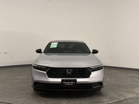Used 2025 Honda Accord Sport image 5