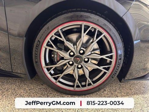 Used 2026 Chevrolet Corvette Stingray Premium Cpe w/ Z51 Performance Package RWD image 22