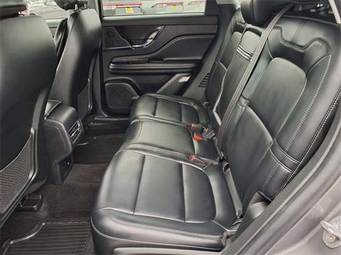 Used 2022 Lincoln Corsair FWD image 8