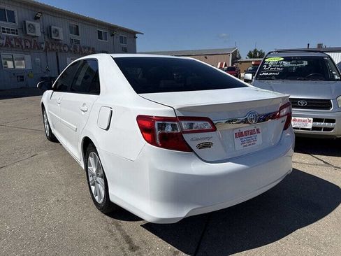 Used 2012 Toyota Camry XLE image 5