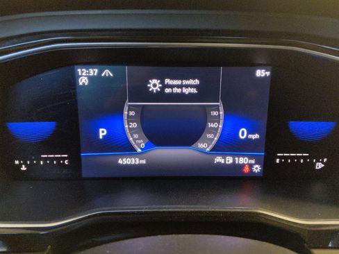 Used 2022 Volkswagen Jetta SE FWD image 23