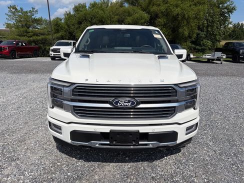 Used 2025 Ford F150 Platinum w/ Equipment Group 703A Plus AWD/4WD image 17