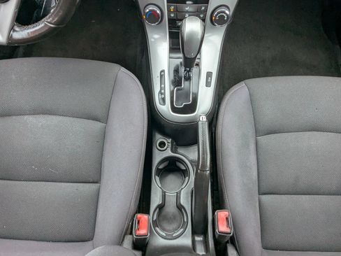 Used 2013 Chevrolet Cruze LT w/ RS Package FWD image 22