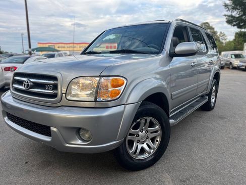 Used 2003 Toyota Sequoia Limited image 1