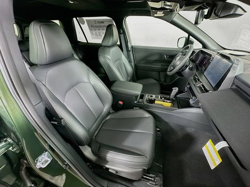 New 2026 Subaru Outback Limited AWD/4WD image 36