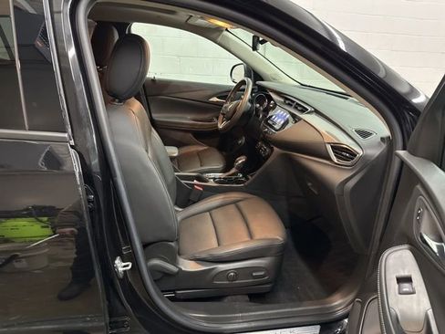 Used 2023 Buick Encore GX Essence w/ Experience Buick Package image 17