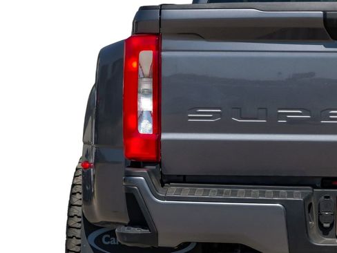 Used 2023 Ford F350 XLT w/ Camper Package image 52