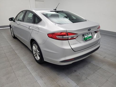 Used 2018 Ford Fusion SE image 5
