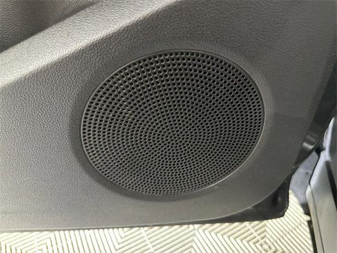 Used 2018 Ford Escape SEL image 25