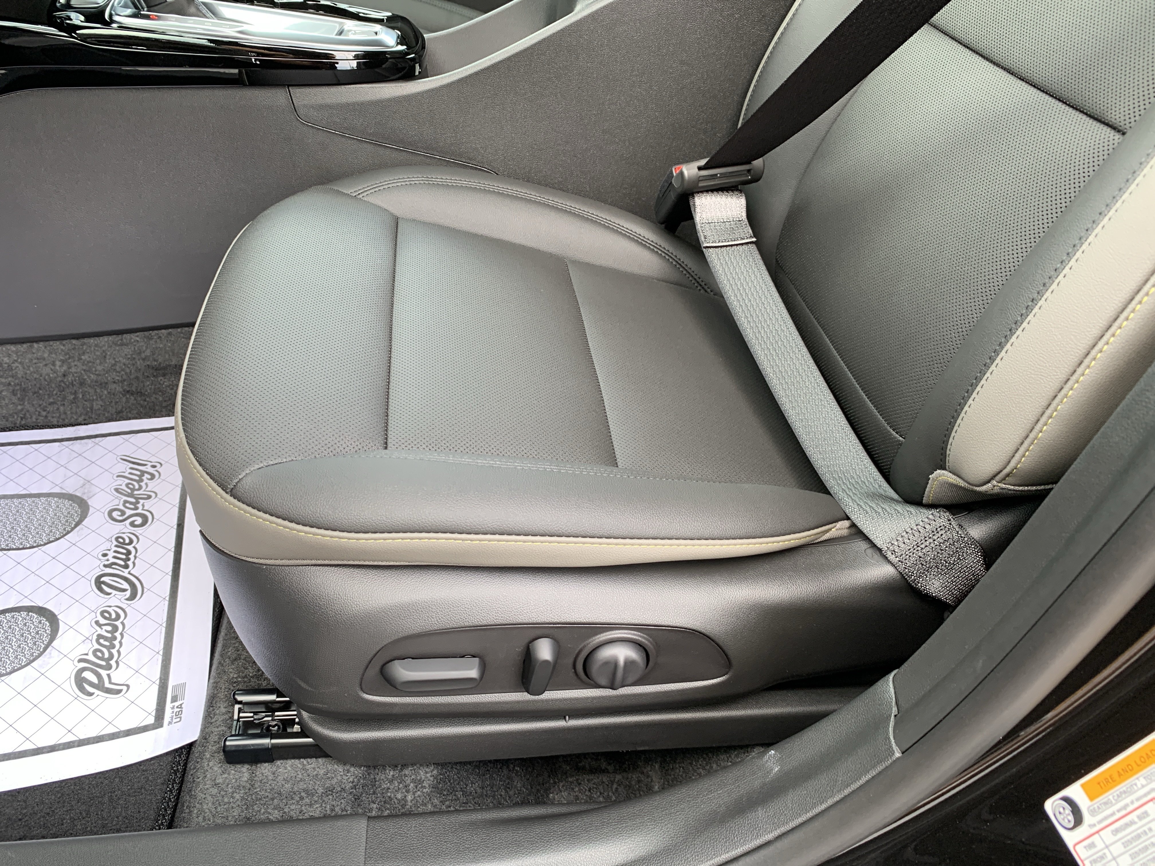 New 2026 Chevrolet Trax ACTIV w/ Driver Confidence Package FWD image 10