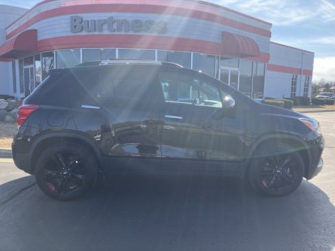 Used 2018 Chevrolet Trax LT w/ Redline Edition image 21