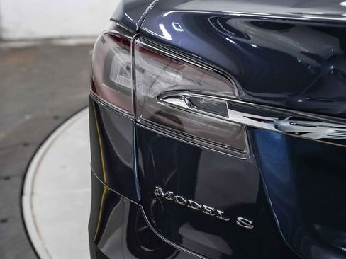 Used 2019 Tesla Model S 100D AWD/4WD image 11